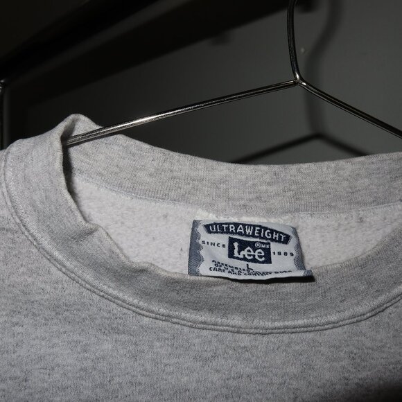 Vintage Embroidered Crew Neck - Picture 3 of 4